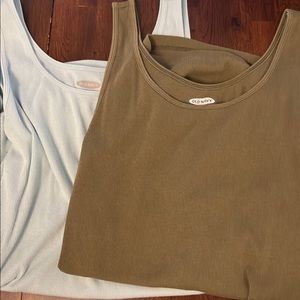 Old navy maternity tanks